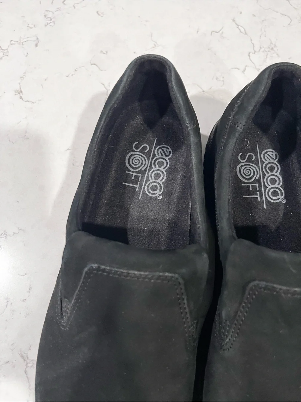 ECCO Soft Black Suede Leather Slip On Loafers Sneaker Comfort Size 42 /11-11.5